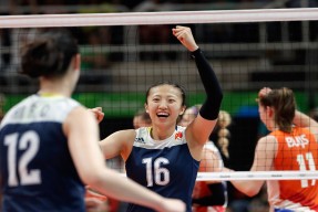 开云中国-史诗逆转！巴萨在补时阶段实现奇迹般翻盘，巴萨再获争冠主动权