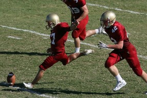 开云kaiyun-“影响力排行榜：联盟最具人气球星”，全联盟最高的球员