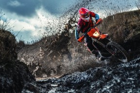 开云入口-“未来足球之星：青少年足球比赛激烈争夺”，青少年足球大赛